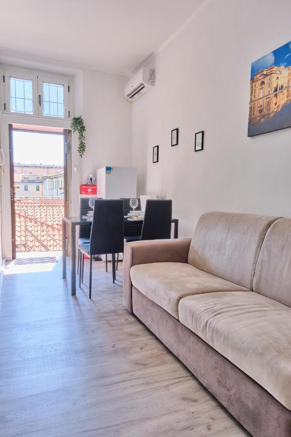 Monza-Centro Modern Flat Near Train Station Διαμέρισμα Εξωτερικό φωτογραφία